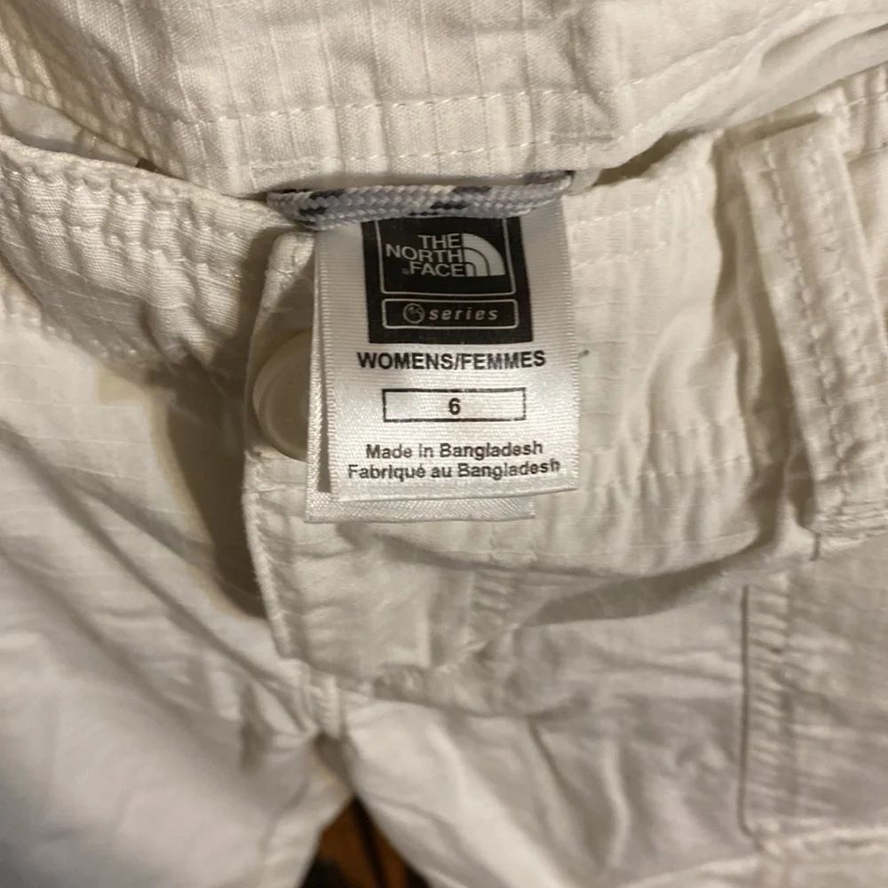 Northface capris - Picture 2 of 3